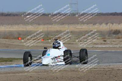 media/Feb-19-2022-Cal Club SCCA Super Tour (Sat) [[420969159b]]/Group 3/Race (Grapevine)/